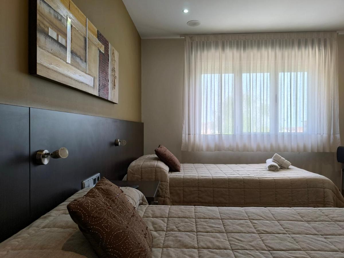 Hotel Santa Barbara Андорра Экстерьер фото
