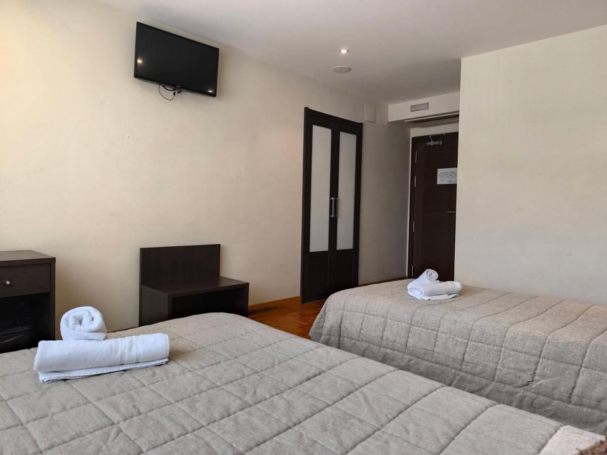 Hotel Santa Barbara Андорра Экстерьер фото